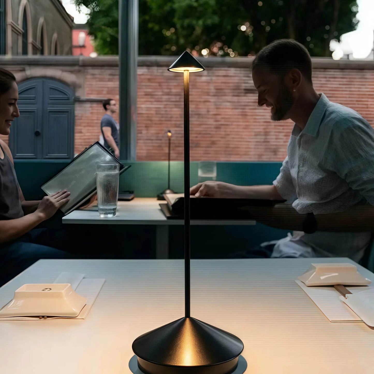 Naawe Minimalist LED Lamp for Café/Bar | 12K+ Orders Fulfilled - Naawe