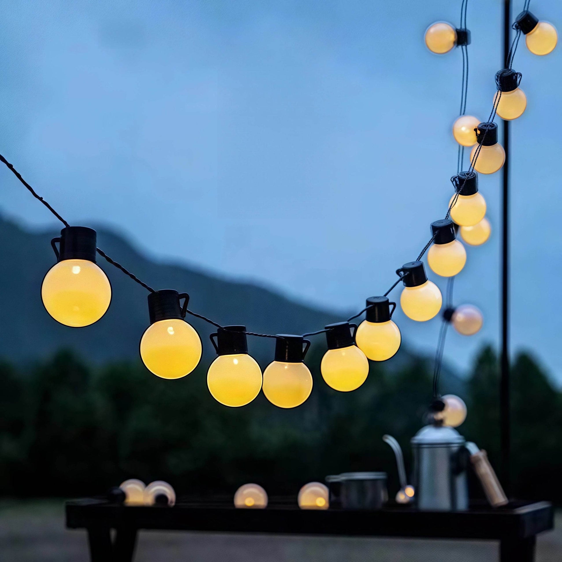 Naawe™ Outdoor Solar LED Bulb String Lights - Naawe