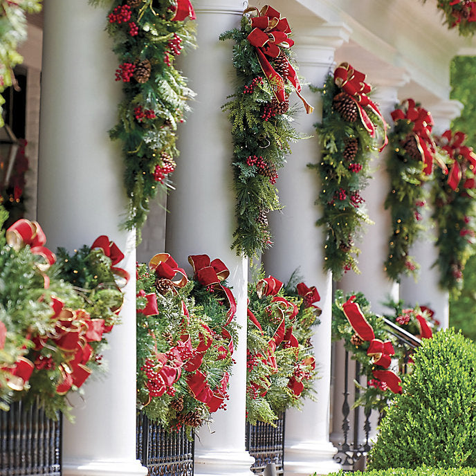 Christmas Cheer Cordless Teardrop Swag with Bow