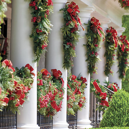 Christmas Cheer Cordless Teardrop Swag with Bow