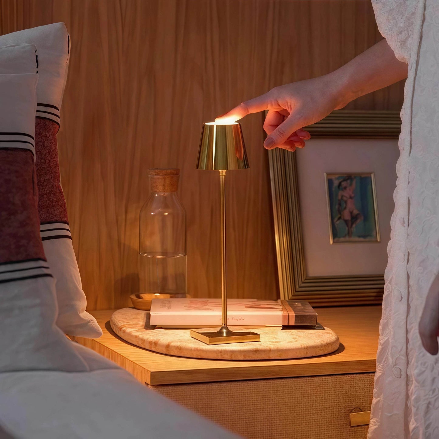 Naawe Stylish USB Rechargeable Table Lamps - Perfect for Bedroom, Living Room & Dining Decor - Naawe