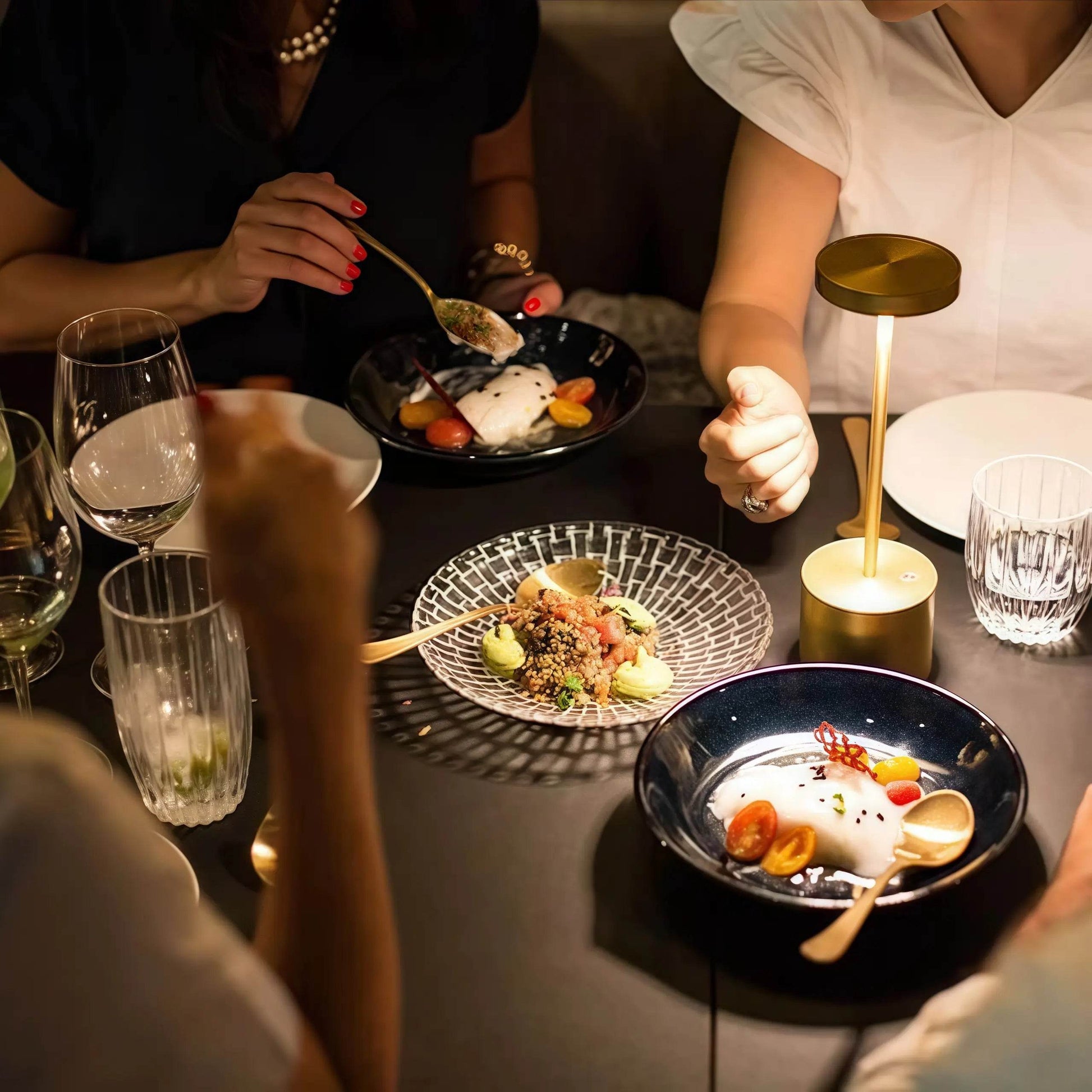 Naawe From Late-Night Reading to Romantic Dinners - One Lamp Fits All - Naawe
