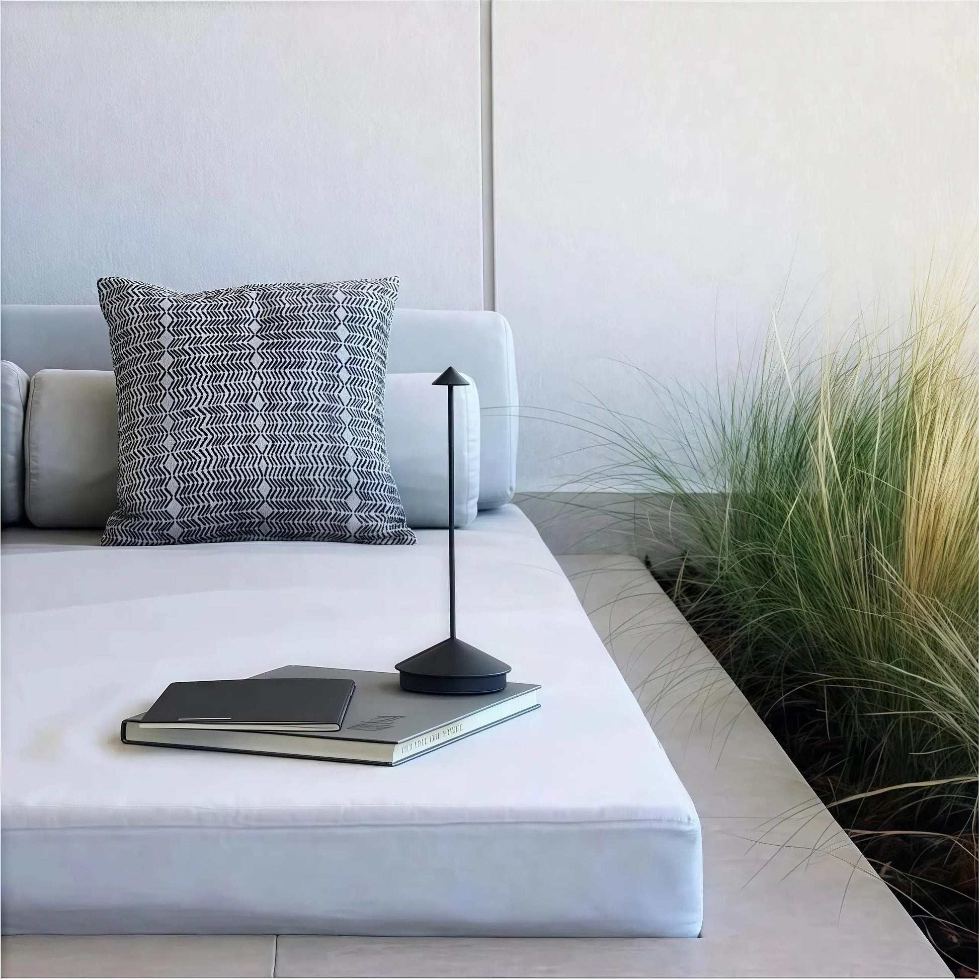 Naawe Minimalist LED Lamp for Café/Bar | 12K+ Orders Fulfilled - Naawe
