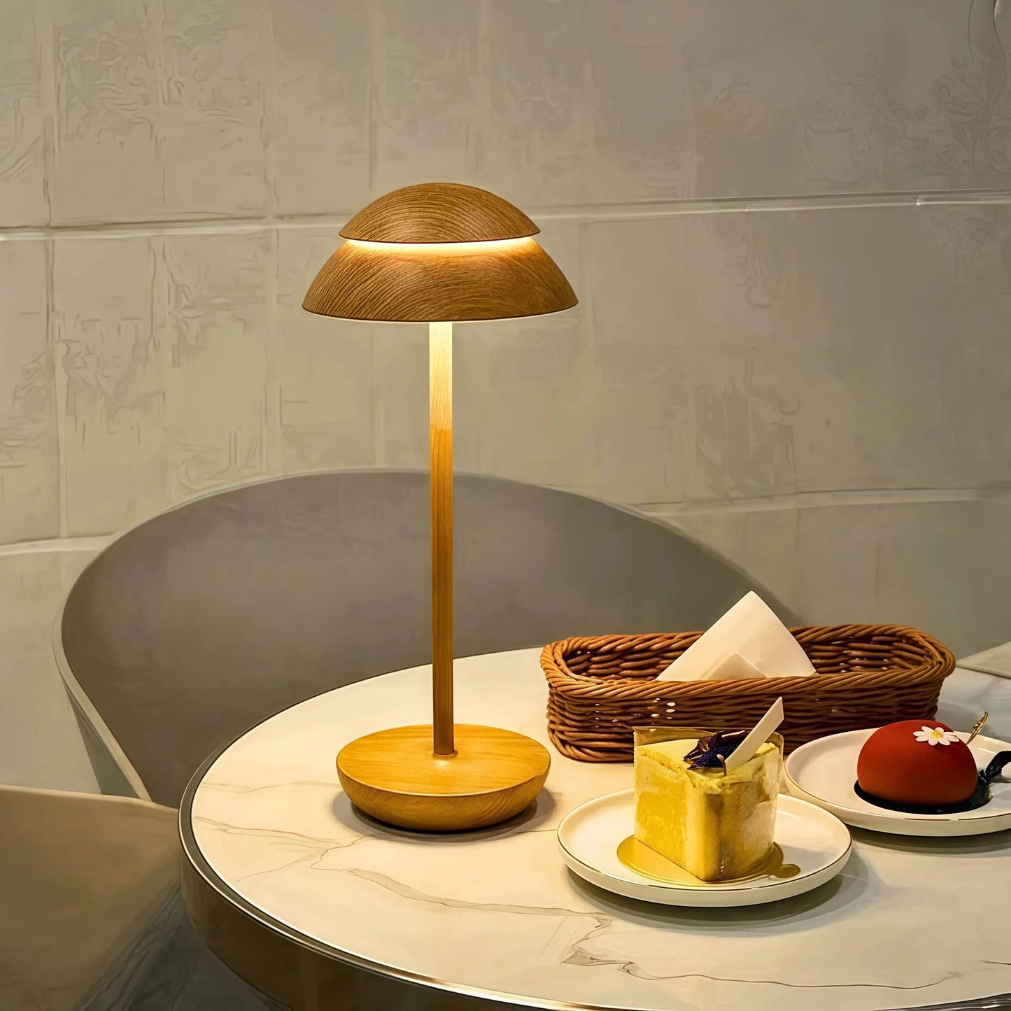 Naawe Modern Table Lamp - USB Rechargeable | For Home & Office - Naawe