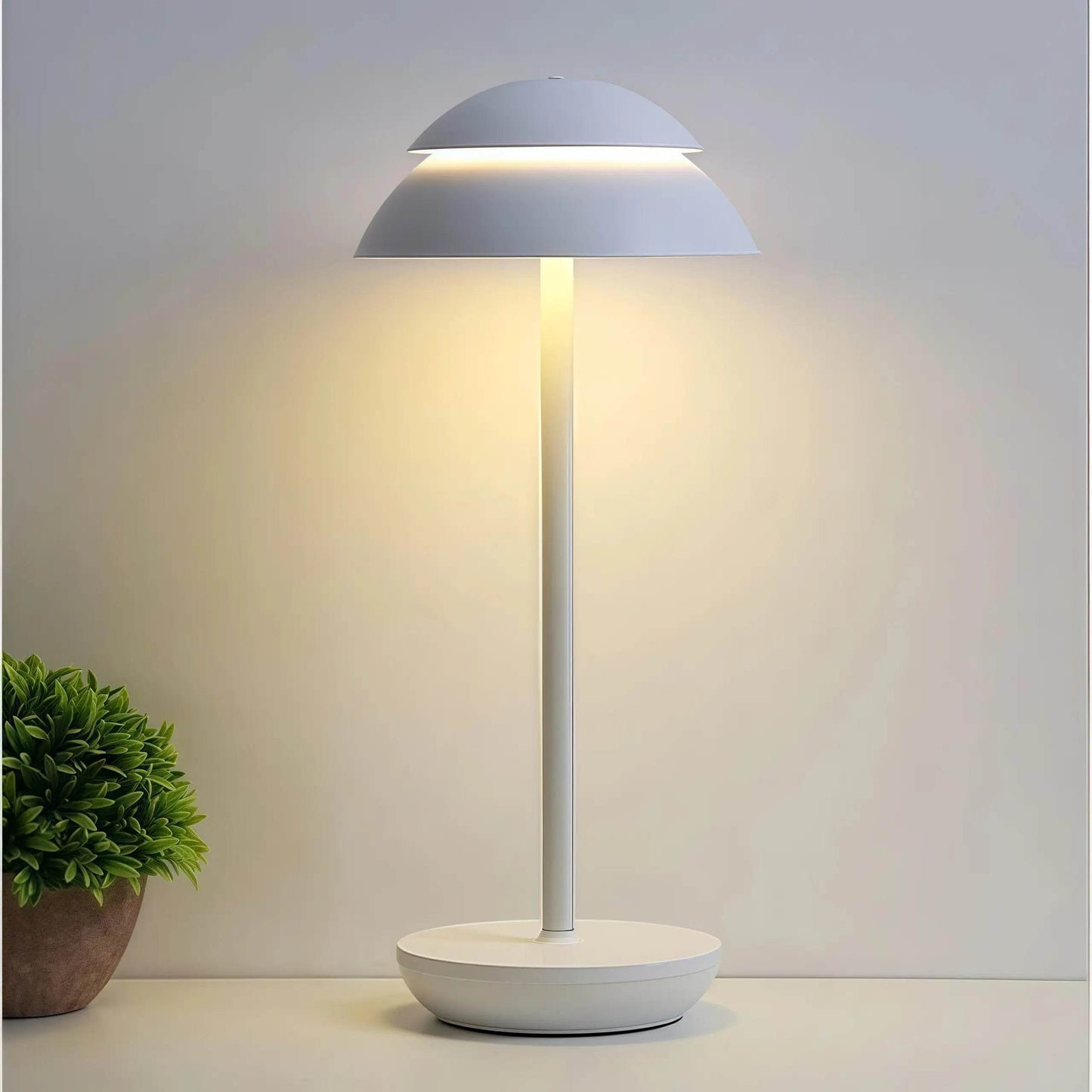 Naawe Modern Table Lamp - USB Rechargeable | For Home & Office - Naawe