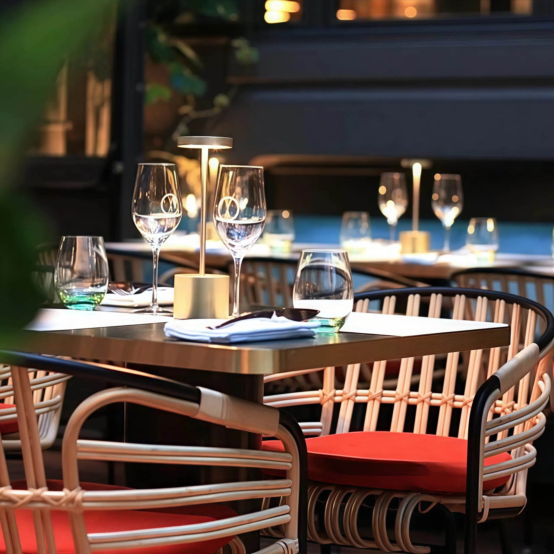 Naawe From Late-Night Reading to Romantic Dinners - One Lamp Fits All - Naawe