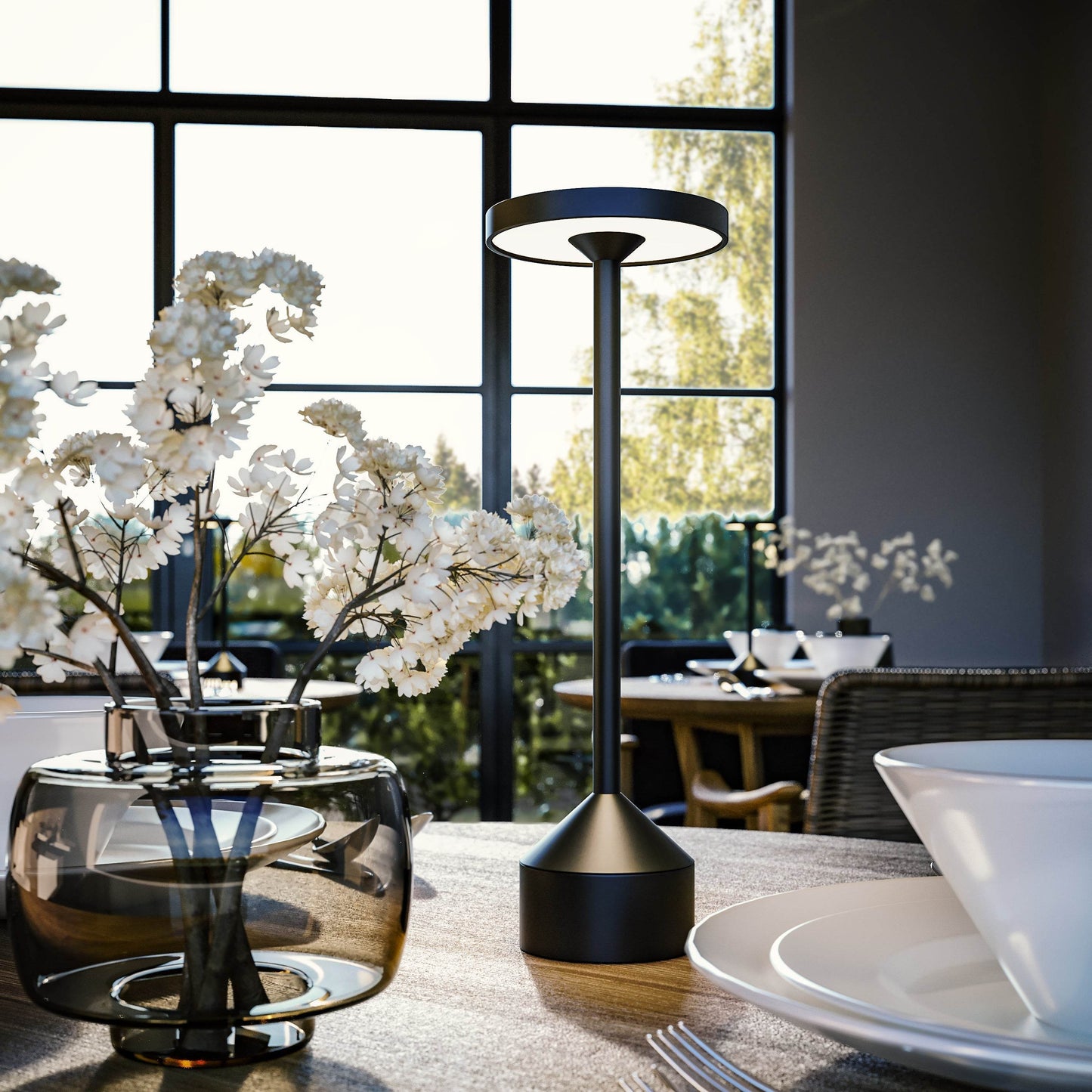 Naawe™ The Stockholm Table Lamp - Naawe